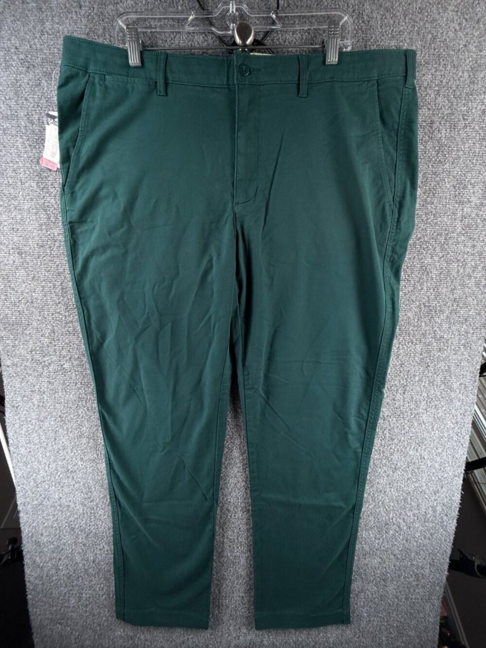 NWT Cremieux SOHO Slim Pants Green Size 40x30 Chino Twill Tapered Leg Stretch